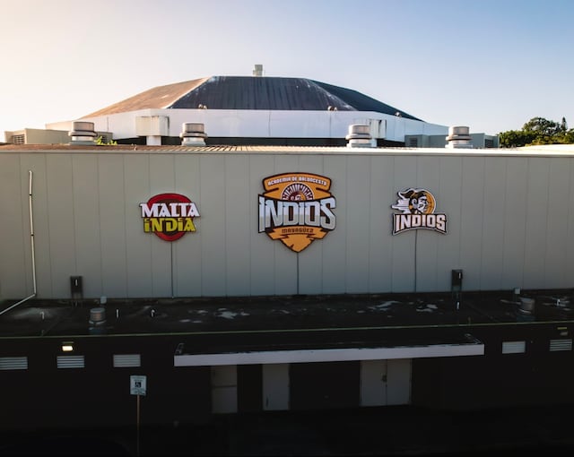 Anuncian mejoras para instalaciones de academia de baloncesto para niños en Mayagüez