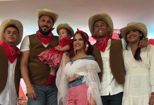Hijos de Raphy Pina acuden al concierto de Daddy Yankee