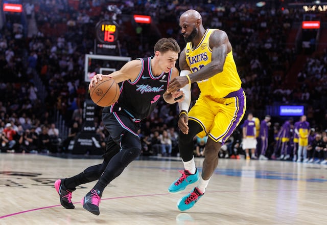 LeBron James iguala récord histórico de partidos en la NBA