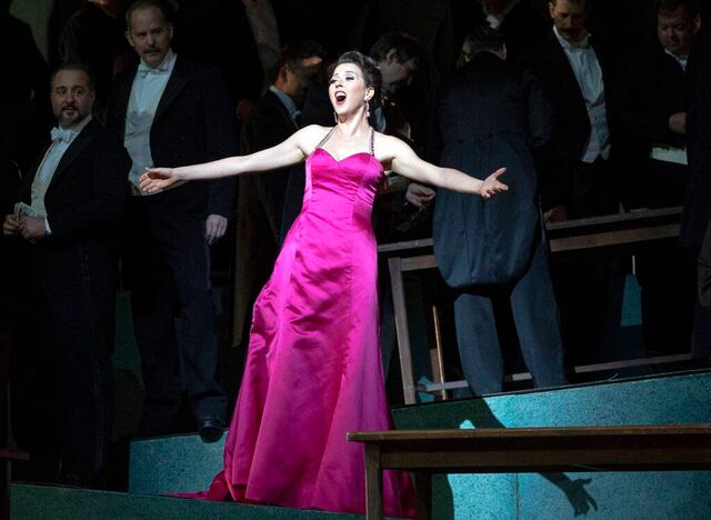 Tras triunfo internacional, Lisette Oropesa vuelve a la Met