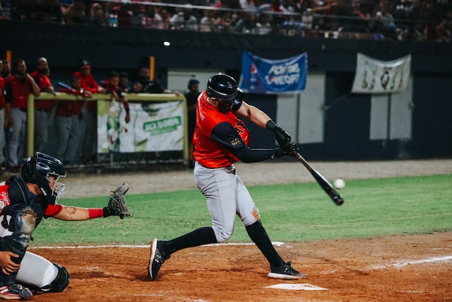 Toritos de Cayey empatan la serie final del Béisbol Superior Doble A