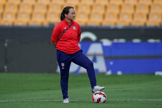 Twila Kilgore dirigirá interinamente a la selección de fútbol femenina de EEUU