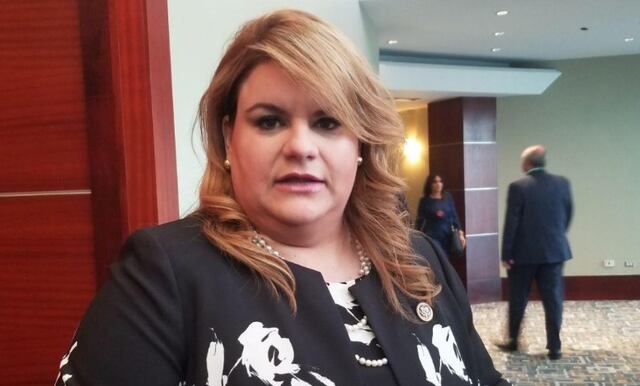 Comisionada residente legisla la permanencia del arbitrio al ron