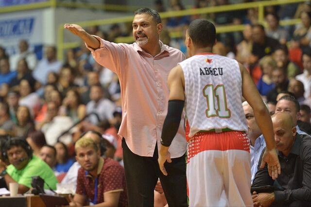 Santeros logran triunfo cerrado ante Capitanes