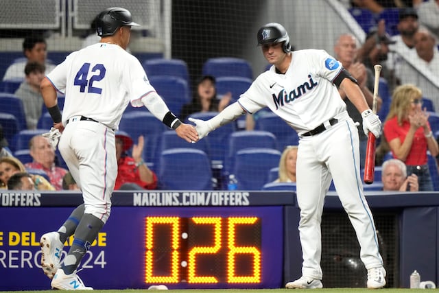 Sencillo de Luis Arráez da victoria a Marlins ante Diamondbacks