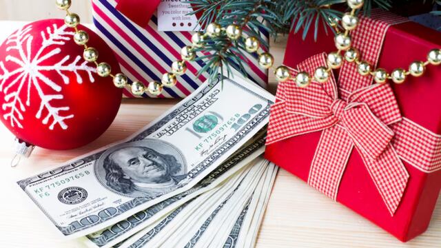 7 de cada 10 puertorriqueños recortarán sus gastos navideños, según estudio “Lista de Santa 2025″
