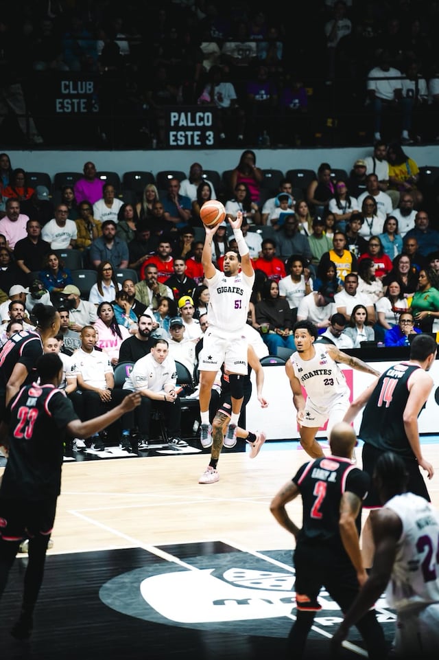 Gigantes vencen a Criollos con bombazo decisivo de Tremont Waters
