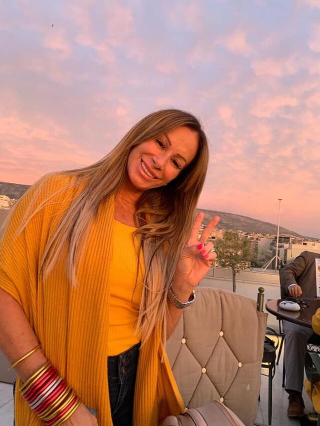 Sonya Cortés se da senda matá' en escenario del Choliseo