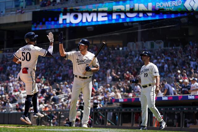 Mellizos vencen a Toronto