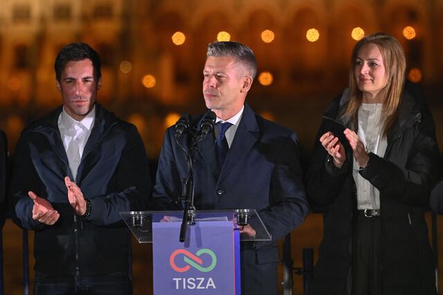 Magyar enfrenta el reto de desmontar el sistema Orbán tras su victoria en Hungría