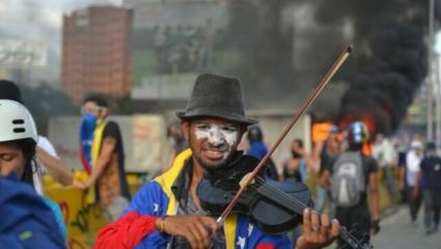 Liberado Wuilly Arteaga, el violinista de las protestas en Venezuela