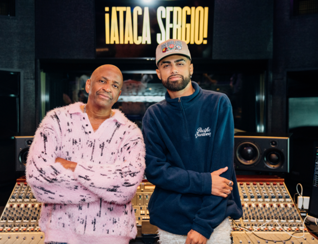 Sergio George y Jay Wheeler fusionan la salsa y la música urbana en su nuevo sencillo “La Puerta”