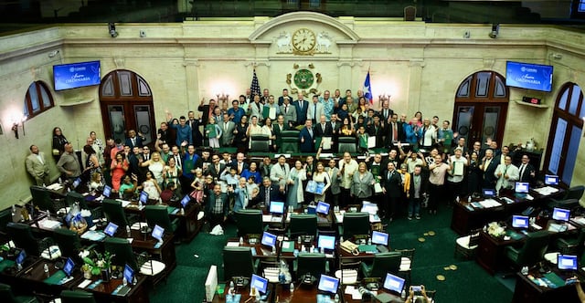 Más de 60 niños, jóvenes y adultos con autismo ocupan bancas en la Cámara de Representantes