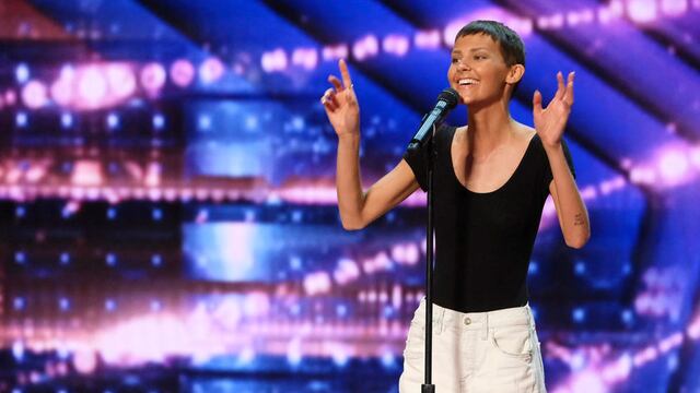 Murió cantante de ‘America’s Got Talent’ tras batalla contra el cáncer
