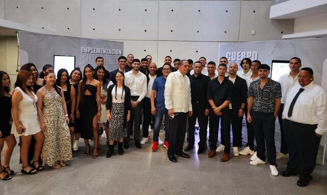 Presentan a los Grises de Humacao de la Liga de Baloncesto Puertorriqueña