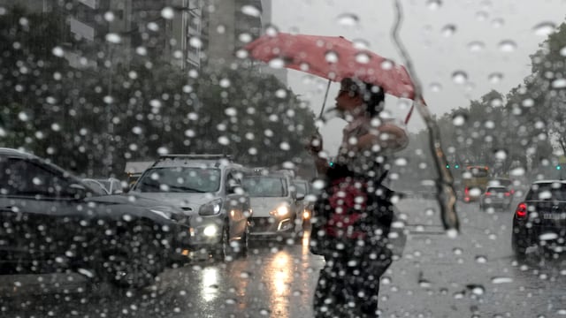 Fin de semana lluvioso eleva riesgo de inundaciones en Puerto Rico