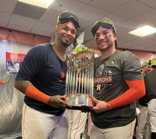 Receptores boricuas celebran con los Astros en la Serie Mundial
