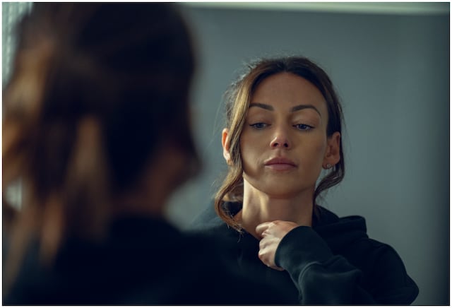 ¿De qué trata “Engaños”, la nueva miniserie británica de Netflix?