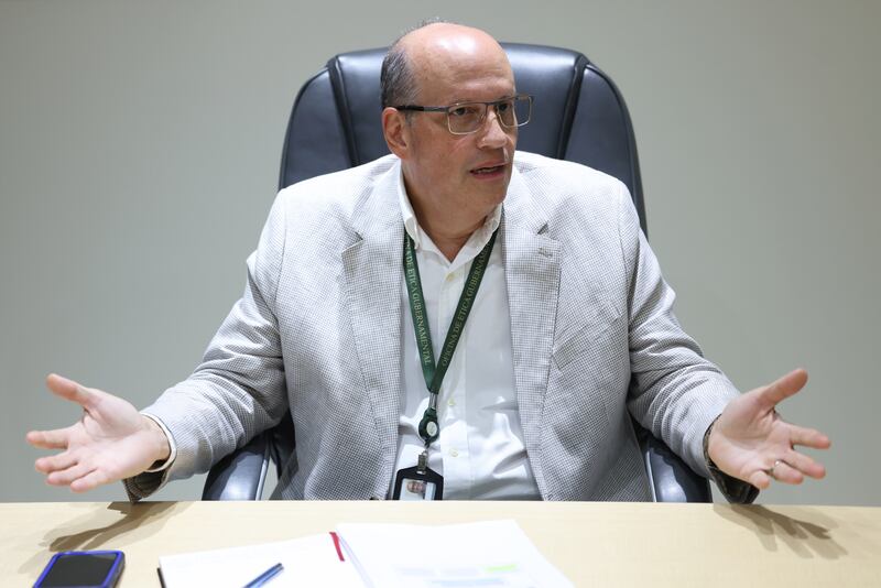16 de enero de 2025. San Juan, PR. Entrevista con el director ejecutivo de la Oficina de Ética Gubernamental sobre cambios al diseño del portal de la agencia. En la foto el Director Auxiliar del Área de Auditoría de Informes Financieros, Héctor Bladuell Viera. (Foto por Brandon Cruz González / Centro de Periodismo Investigativo)
