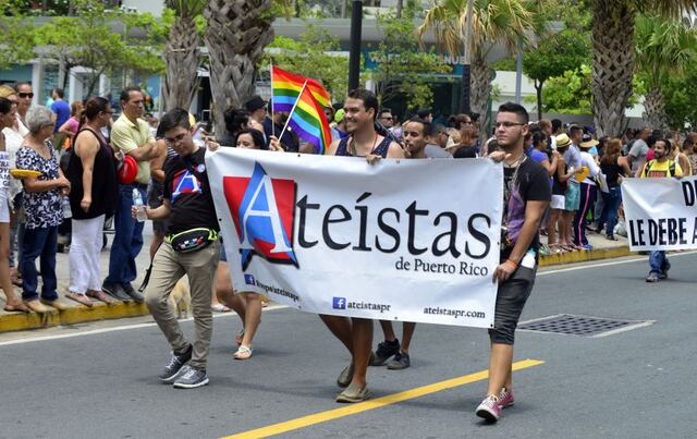 Colorida parada gay