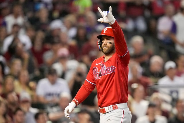 Harper quiere un contrato largo con los Filis y jugar hasta los 40 años