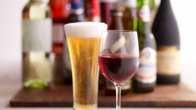 Estudio revela que la cerveza es mucho más buena que el vino