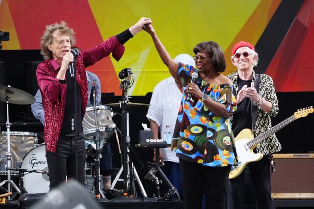 Mick Jagger se une a Irma Thomas para cantar un clásico de la década de los 60