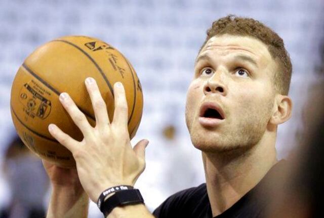 Operan a Blake Griffin