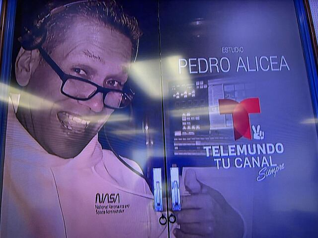 Bautizan con el nombre de Pedro Alicea el estudio 5 de Telemundo