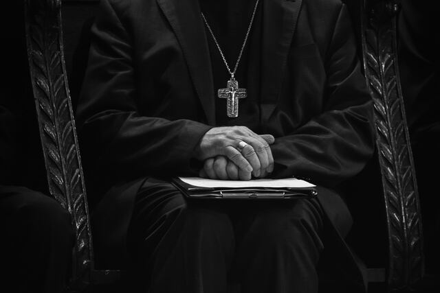 Muere sacerdote luego de ser atacado en Nebraska