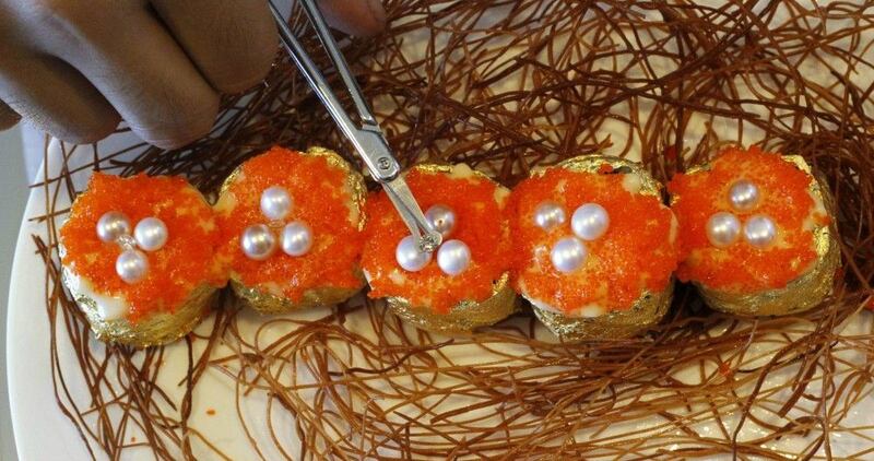 Sushi de perlas, oro y diamantes