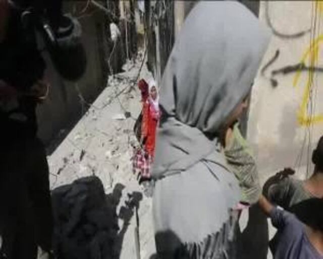 Olor a putrefacción inunda el casco antiguo de Mosul mientras siguen combates