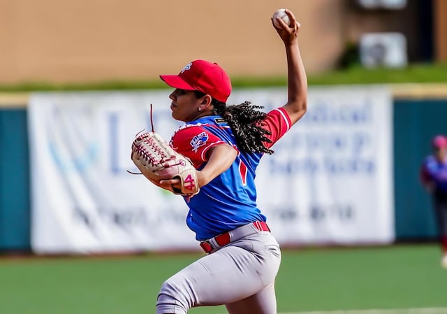 Artesanas de Las Piedras a un paso de la final de la Liga de Béisbol Femenino