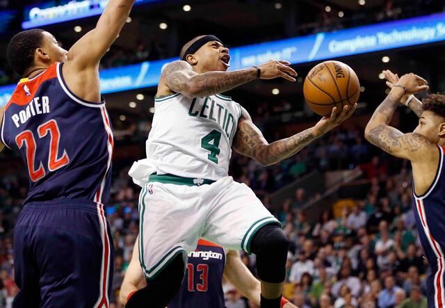 Celtics abruman a Wizards al abrir serie