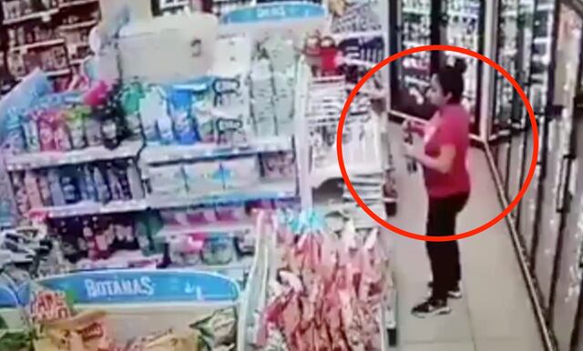 ¡Este perfume no lo tiene ni Obama! Mujer usa limpiador líquido como fragancia