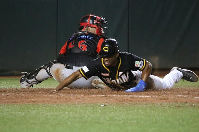 Santurce y Carolina defienden sus casas en la jornada del ‘Black Friday’ en el béisbol invernal