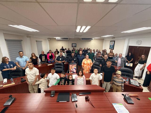Municipio de Hatillo celebra sesión especial por el Día Mundial de la Concienciación sobre el Autismo