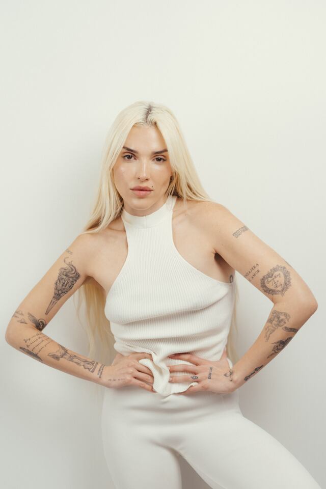 Elena Rose anuncia concierto en Puerto Rico