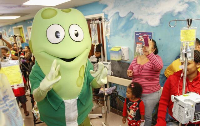 Pacientes del Hospital San Francisco reciben visita de Atención Atención