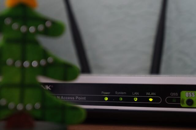 ¿Tienes el internet lento? Los objetos que debes alejar del router para que esto no suceda