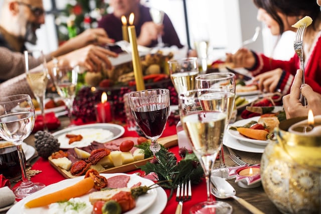 Así puedes prevenir intoxicación por consumo de alimentos durante estas festividades
