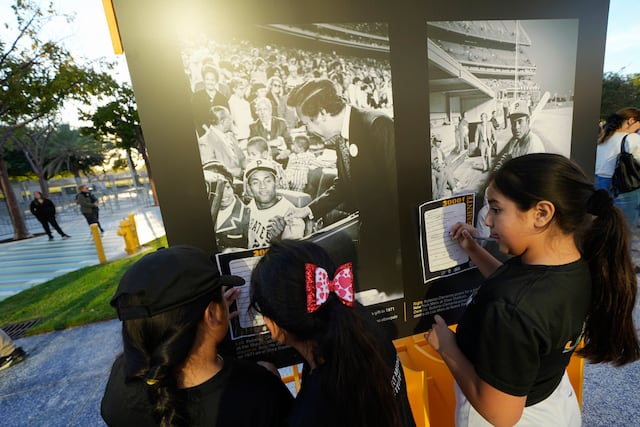 Momentos más importantes de la carrera de Roberto Clemente se exhiben en la Serie del Caribe
