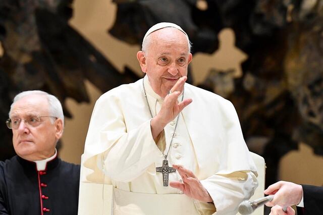 Papa Francisco insta a abordar los fenómenos migratorios “sobre la fraternidad” y “teniendo en cuenta la vida humana”