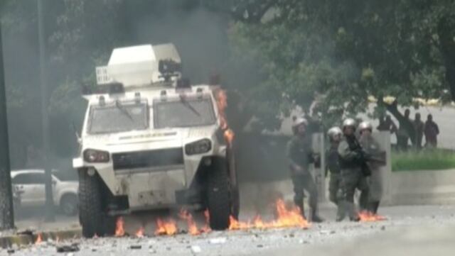 Una protesta contra Maduro paraliza Caracas y limita la actividad comercial