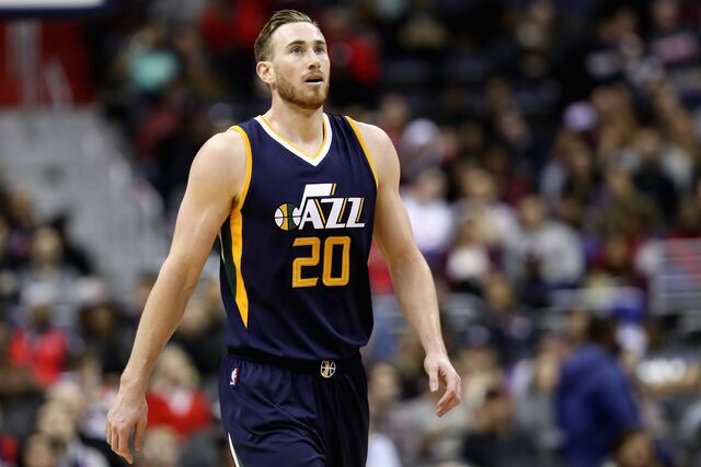 Gordon Hayward firma con los Celtics
