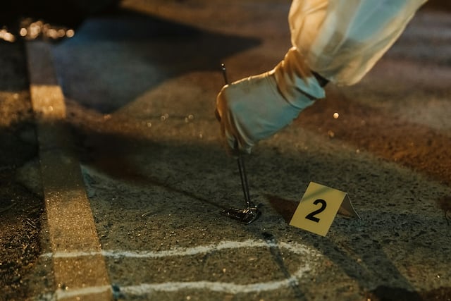 Hallan cadáver con múltiples heridas de bala en estado de descomposición en Hatillo