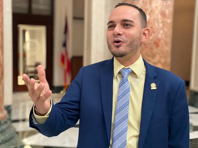 “Buscamos salvar lo que queda de la industria cafetalera puertorriqueña”, asegura representante Rivera Segarra