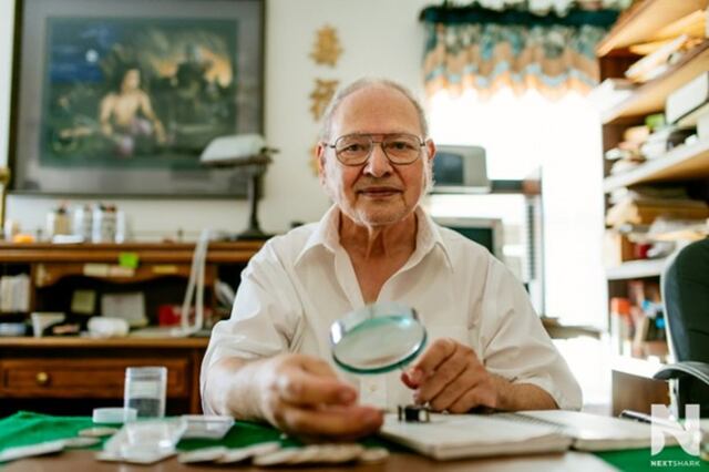 Ronald Wayne vendió sus acciones en Apple por $800