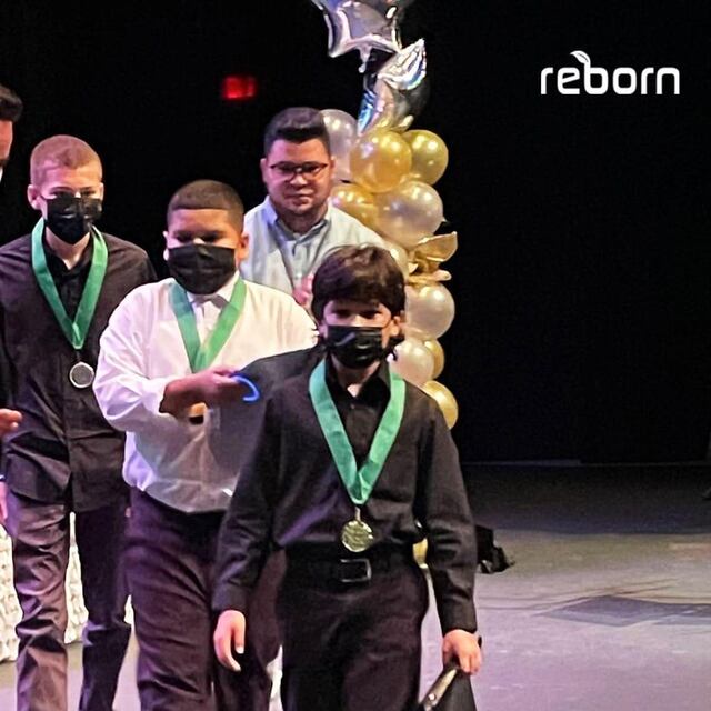 Reborn Family Center continúa comprometido con el desarrollo de niños con autismo