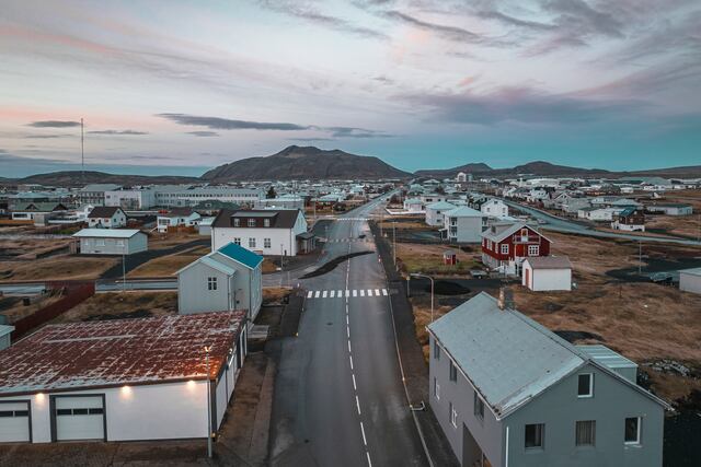 Tensión en Islandia por posible erupción de volcán